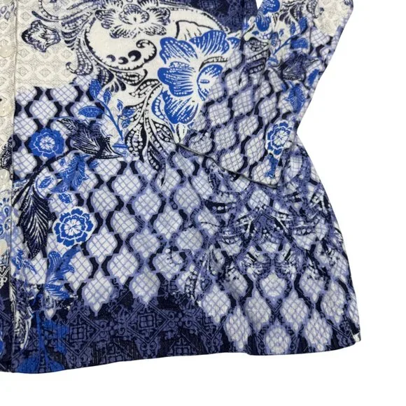 Chico's Women's Floral Paisley V-Neck Button Front Cardigan Sweater, Sz 3 /US XL - Picture 5 of 10